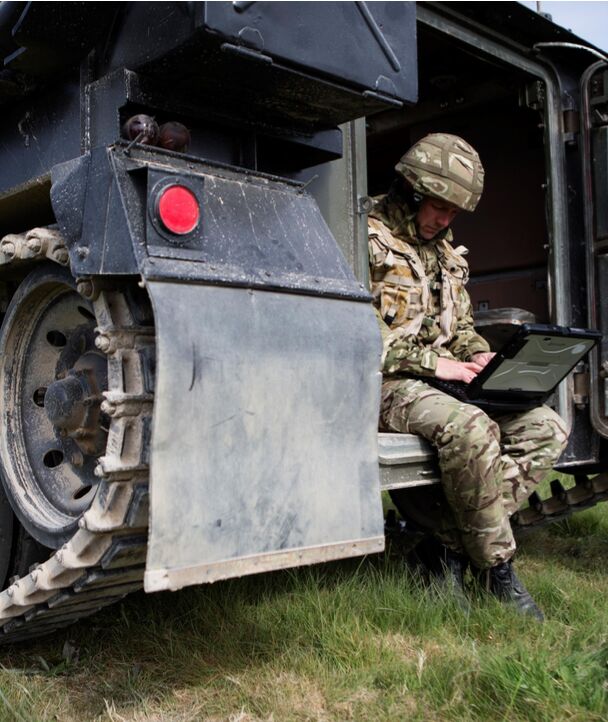 Повністю захищений ноутбук Panasonic TOUGHBOOK